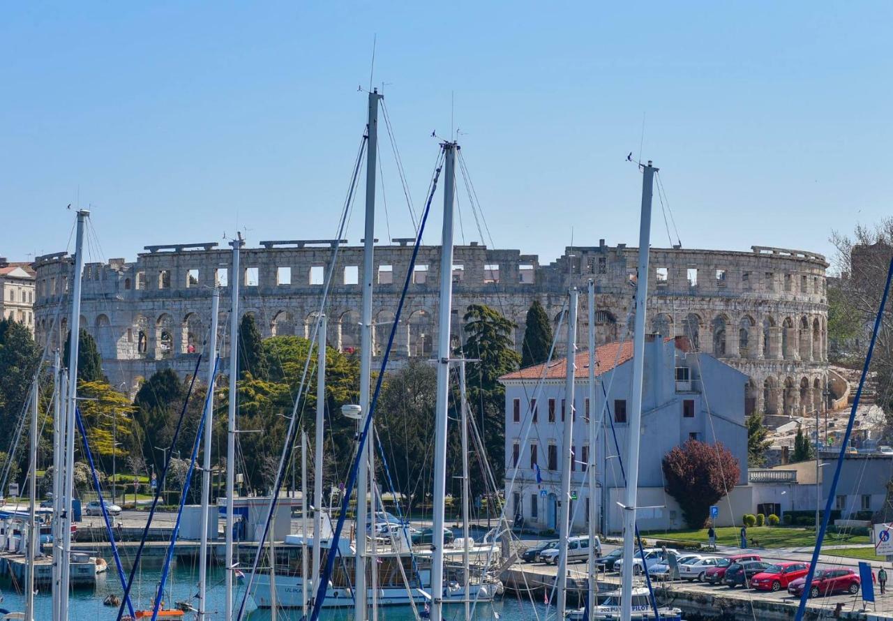 Apartmani Andrea Pula Zewnętrze zdjęcie